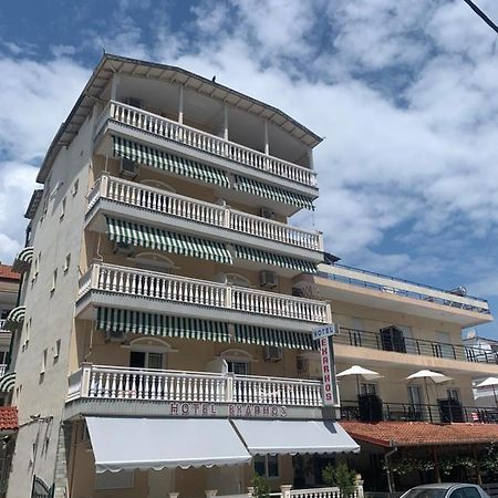 Exarhos Paralía Exterior foto