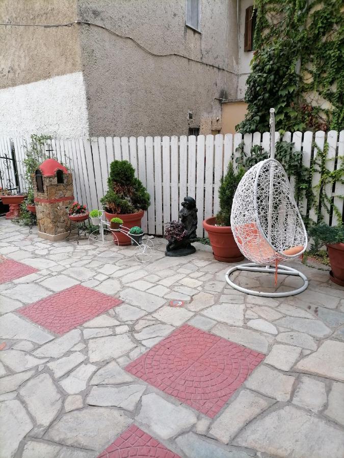 Exarhos Paralía Exterior foto