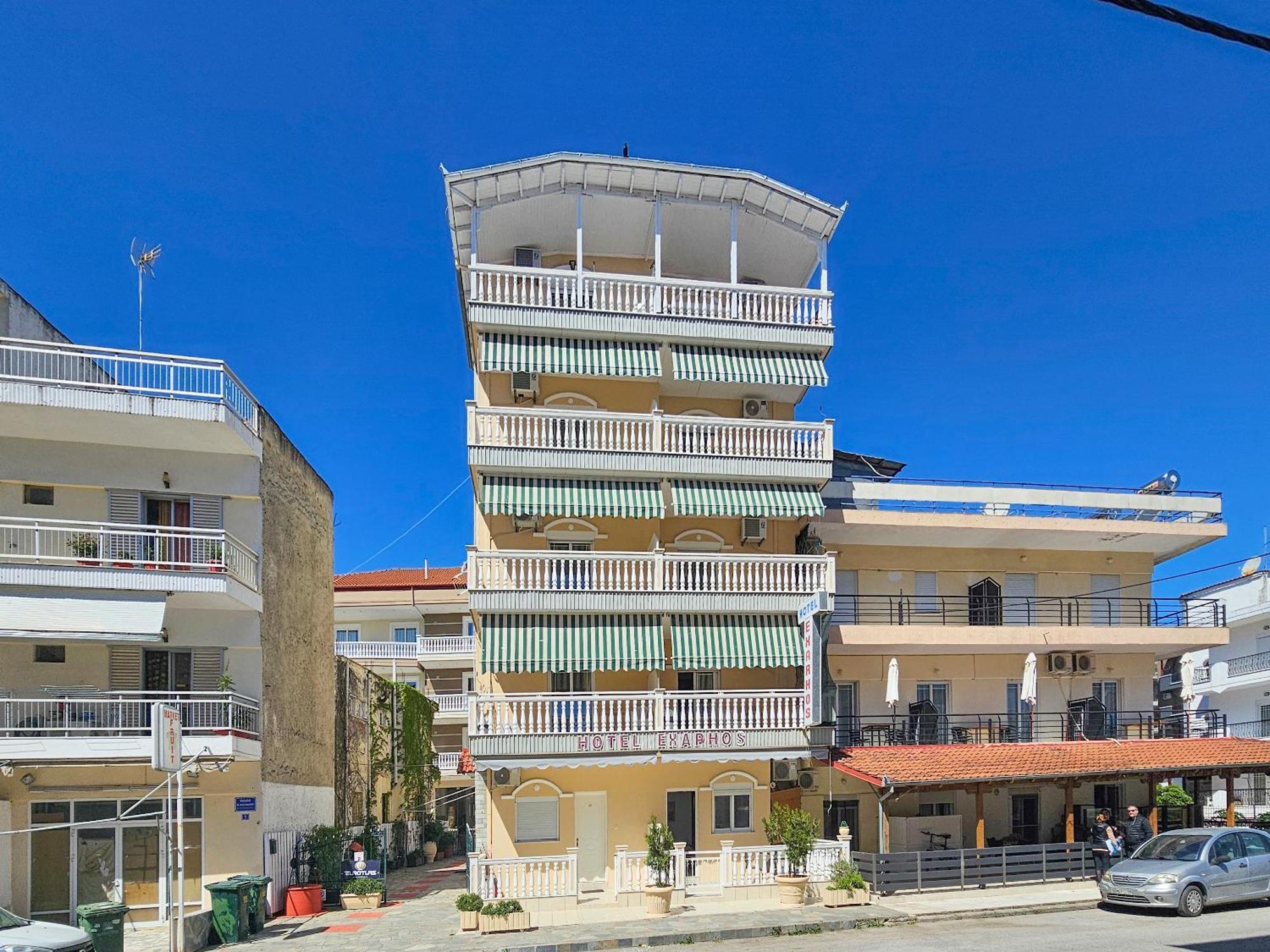 Exarhos Paralía Exterior foto